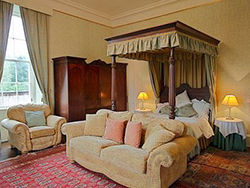 Symbister Main Bedroom